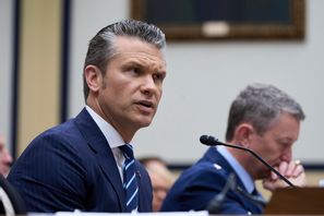 USA:s försvarsminister Pete Hegseth. Arkivbild. Foto: J. Scott Applewhite/AP/TT