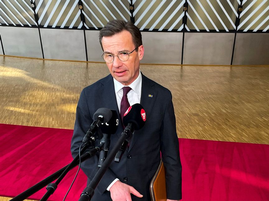 Statsminister Ulf Kristersson på väg in till torsdagens toppmöte i Bryssel. Foto: Wiktor Nummelin/TT