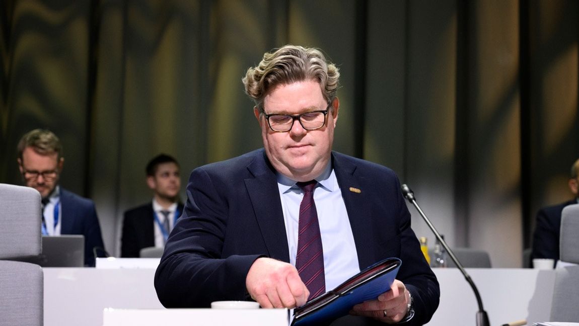 Regeringen vill ha en djupare och bredare utredning. Foto: Jessica Gow/TT