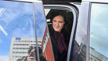 Stockholms landshövding Anna Kinberg Batra har kritiserats efter att ha anställt flera av sina vänner med höga löner på länsstyrelsen. Arkivbild. Foto: Anders Wiklund/TT