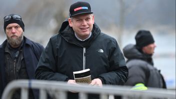 Rasmus Paludan vid en koranbränning i Stockholm. Foto: Fredrik Sandberg/TT