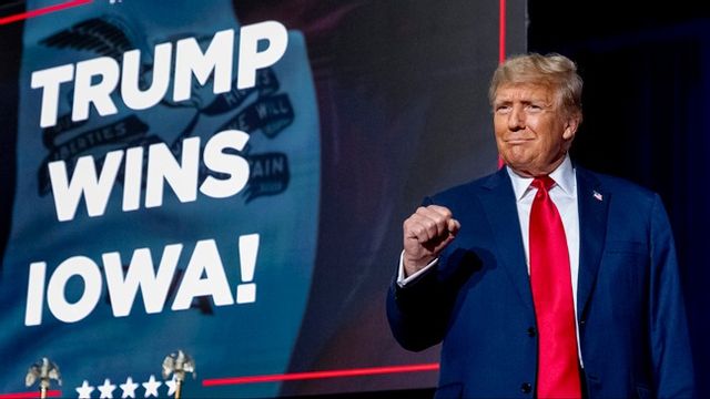 Donald Trump vinner Iowa caucus. Foto: Andrew Harnik/AP