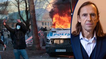 En närmast ikonisk bild från korankravallerna för ett år sedan. Foto: Kicki Nilsson/TT