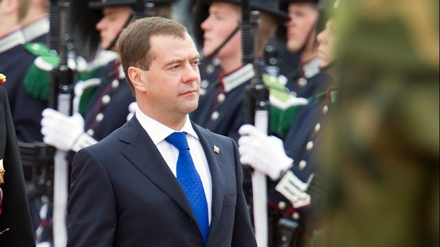Den tidigare presidenten Dmitrij Medvedev varnar för Natomedlemskap. Foto: Heiko Junge/TT