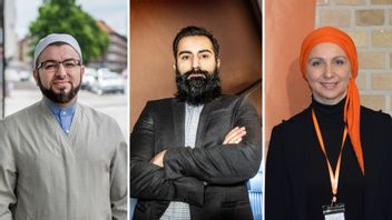 Malmöimamen Salahuddin Barakat, riksdagsledamoten Hanif Bali (M) och Adisa Hadzihalilovic, före detta familjehemssekreterare som engagerat sig i Partiet Nyans. Foto: TT/Partiet Nyans.