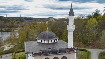 Genrebild. Byggnaden i bilden föreställer moskén i Fittja och har ingenting med artikeln att göra. Foto: Jonas Ekströmer/TT