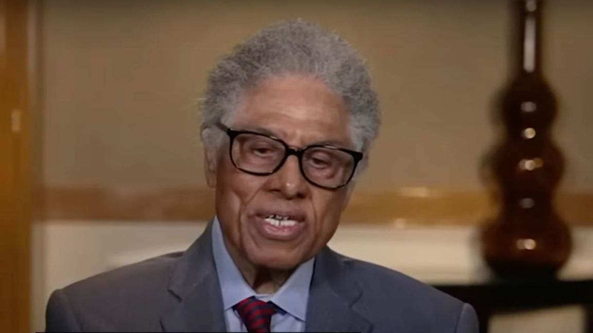 Thomas Sowell, 94 år ung. Skärmdump från youtube.