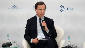 Statsminister Ulf Kristersson (M) under en paneldiskussion vid säkerhetskonferensen i München i helgen. Foto: Matthias Schrader/AP/TT