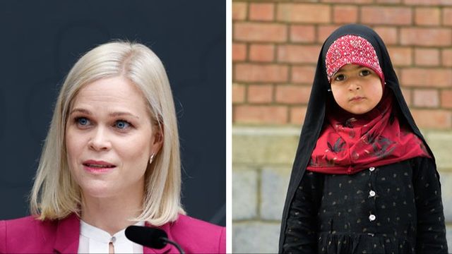 Paulina Brandberg uppmanar skolpersonal att oroanmäla när små barn bär slöja. Foto: Christine Olsson/TT/Hurrah Suhail