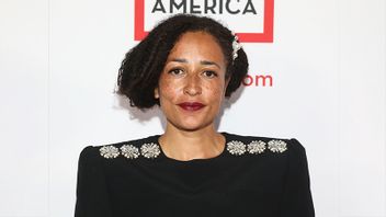 Författaren Zadie Smith kommer till Umeå. Foto: Andy Kropa/AP/TT