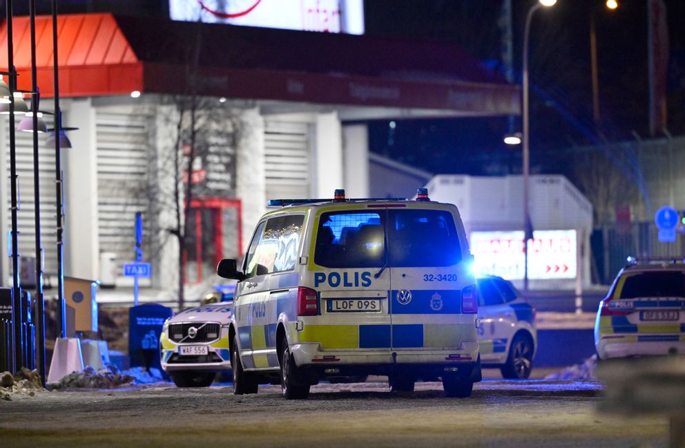 En kvinna knivhöggs inne på en Ica-butik under tisdagskvällen och avled senare. Foto: Jonas Ekströmer/TT