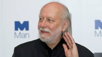 Foto: Matt Dunham/AP/TT László Krasznahorkai får årets Nobelpris i litteratur.