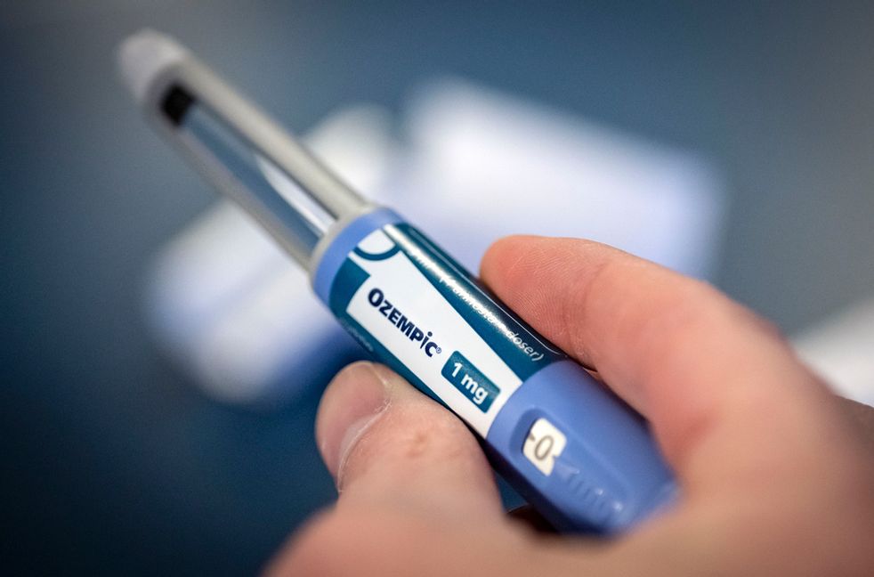 Injektionsspruta med bantningsmedel. Arkivbild. Foto: Johan Nilsson / TT