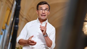 Moderaternas partiledare Ulf Kristersson sommartalar i Strängnäs. Foto: Stina Stjernkvist/TT.