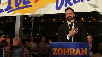 Zohran Mamdani stod som segrare i tisdagens primärval. Foto: Heather Khalifa/AP/TT