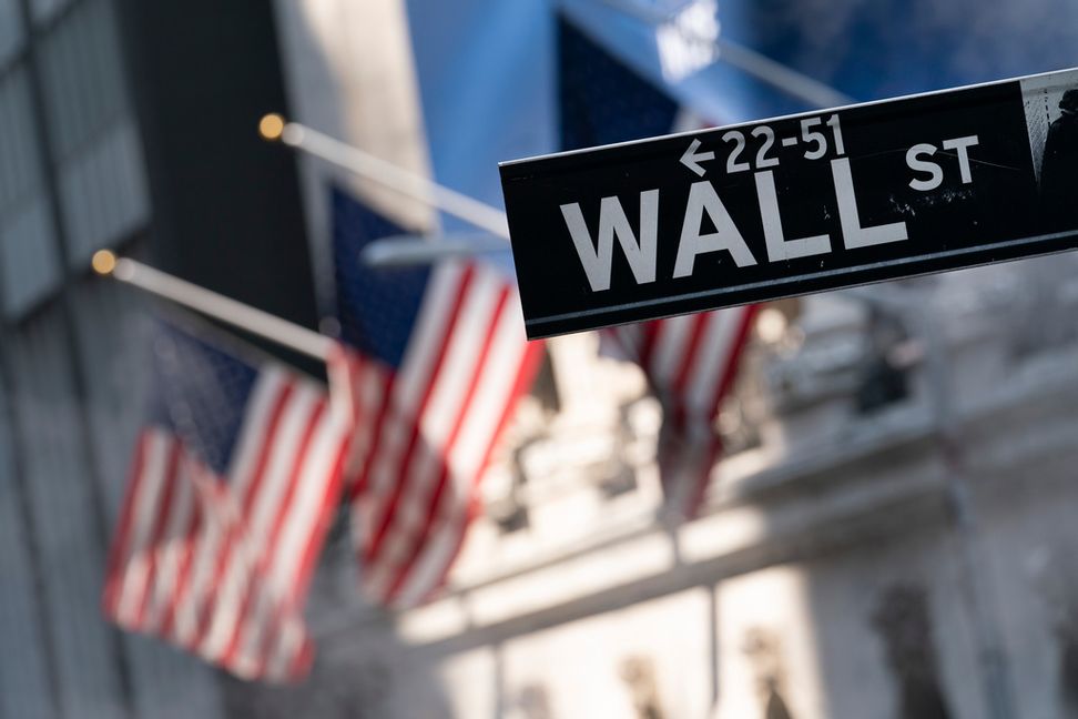 Nedåt på Wall Street. Arkivbild. Mark Lennihan/AP/TT