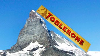 Den klassiska alptoppen försvinner från logotypen på Toblerone. Foto: Jean-Christophe Bott/AP/TT och Simon Rehnström/SvD/TT