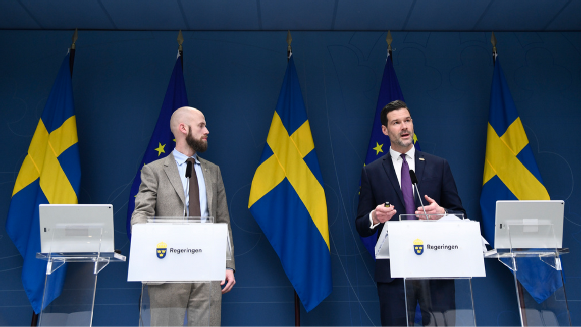 Vem vinner? Hår på huvudet eller hår på hakan? Foto: Lars Schröder/TT