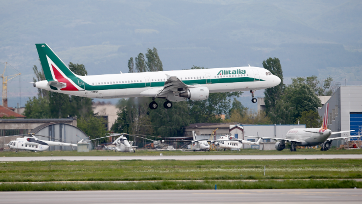 Den 14 oktober blir de sista flygningarna med Alitalia. Foto: Darko Vojinovic/TT