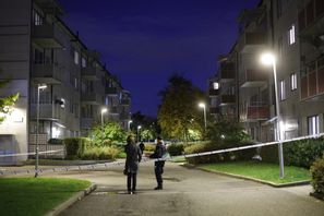 Andelen grova brott som klaras upp har inte ökat de senaste åren, enligt en Brå-utvärdering. Bild från polisinsats efter en skjutning på Hisingen i Göteborg i oktober. Adam Ihse/TT