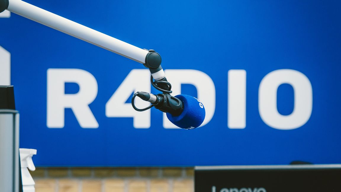 En journalist på den danska radiokanalen Radio4 skildrade i ett reportage hur hon hade sex på en swingersklubb. Foto: Radio4.