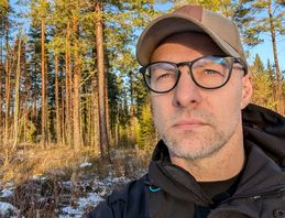 Specialistsjuksköterskan Jimmie Prahl fick sitt kontrakt med region Gävleborg avslutat kort efter att hans kollega dödades i tjänsten. Han arbetar i dag som sjuksköterska i region Västernorrland. Foto: Privat