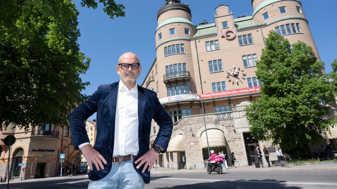 När Lindholm valdes hade LO till och med banderoller om Tesla. Kraven på att skydda arbetare på Northvolt har däremot hamnat i skymundan. Foto: Fredrik Sandberg/TT