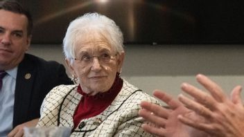 Virginia Foxx svarade på en tioårings brev om elbilar. Foto: Public Domain/Wikimedia Commons