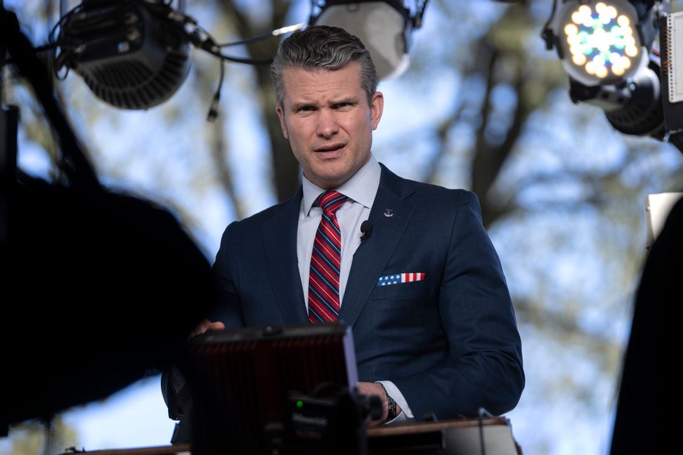 USA:s försvarsminister Pete Hegseth. Arkivbild. Foto: Mark Schiefelbein/AP/TT