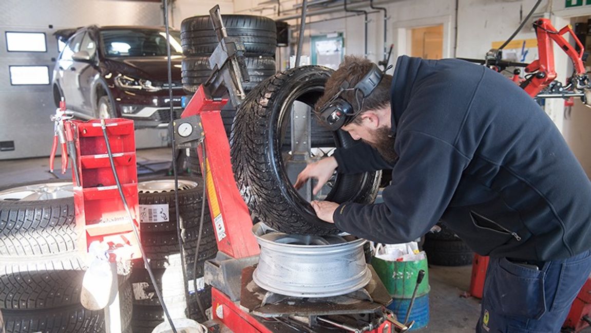 Bilverkstäderna har drabbats hårt i konjunkturnedgången. Foto: Fredrik Sandberg / TT / 