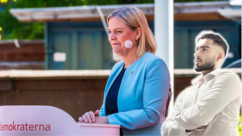 Makten framför allt! Foto: Bene Riobó, CC BY-SA 4.0, via Wikimedia Commons