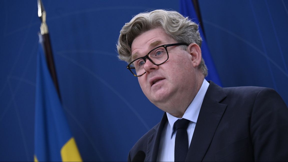 Justitieminister Gunnar Strömmer (M) besvarar kritiken efter en ökning av våld och hot på landets anstalter. Arkivbild. Henrik Montgomery/TT