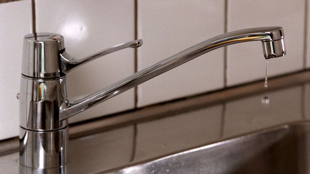 Droppande vattenkran. Arkivbild. Foto: Anders Wiklund/TT