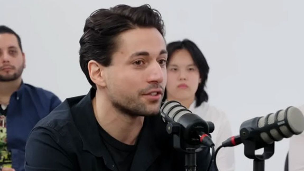 Nick Alinia. Bild: Faksimil Youtube.