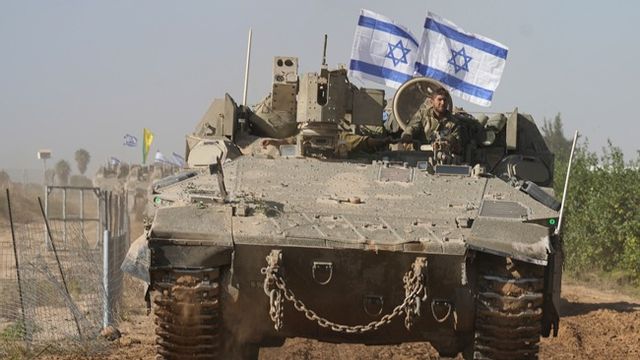 Israeliska stridsvagnar. Arkivbild. Foto: Tsafrir Abayov/AP