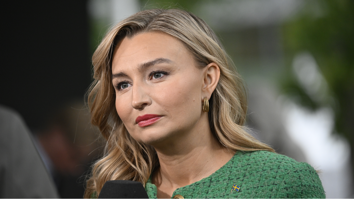 Energi- och näringsminister Ebba Busch (KD) kallar resultatet för ”ett styrkebesked från det svenska innovationssystemet”. Bild tagen under Almedalsveckan 2025. Foto: Jessica Gow/TT