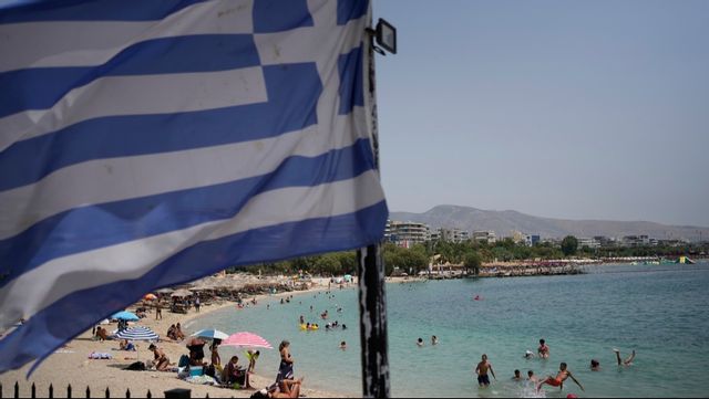 Kreditvärderingsinstitutet S&P höjer Greklands kreditbetyg. Arkivbild. Foto: Thanassis Stavrakis/AP