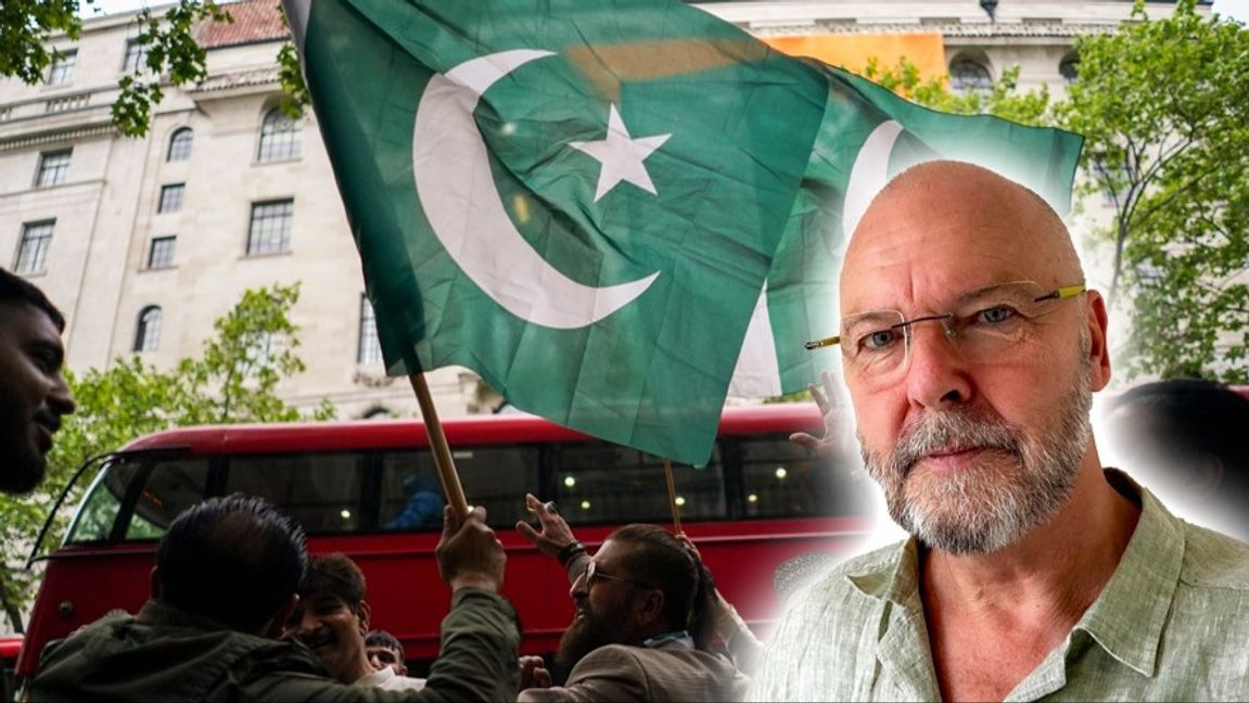 Pakistan ligger 6000 kilometer från Storbritannien, men för vissa ligger det betydligt närmre. Foto: Alberto Pezzali / TT