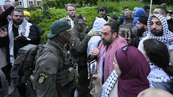 Man kan vara för Palestina utan att vara mot judar, men sådant finlir har sällan demonstranter sinne för. Propalestinsk demonstration i Malmö Foto: Johan Nilsson/TT