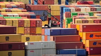 Containrar redo för att skeppas på export. Arkivbild. Foto: Martin Meissner/AP/TT