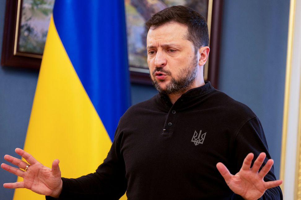 Ukrainas president Volodymyr Zelenskyj vid en pressträff i veckan. Foto: Tetiana Dzjafarova/AP/TT