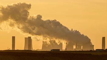 Tyskland får bland annat kritik för att inte lyckats bryta sitt beroende av kolkraft. Foto: Martin Meissner/AP