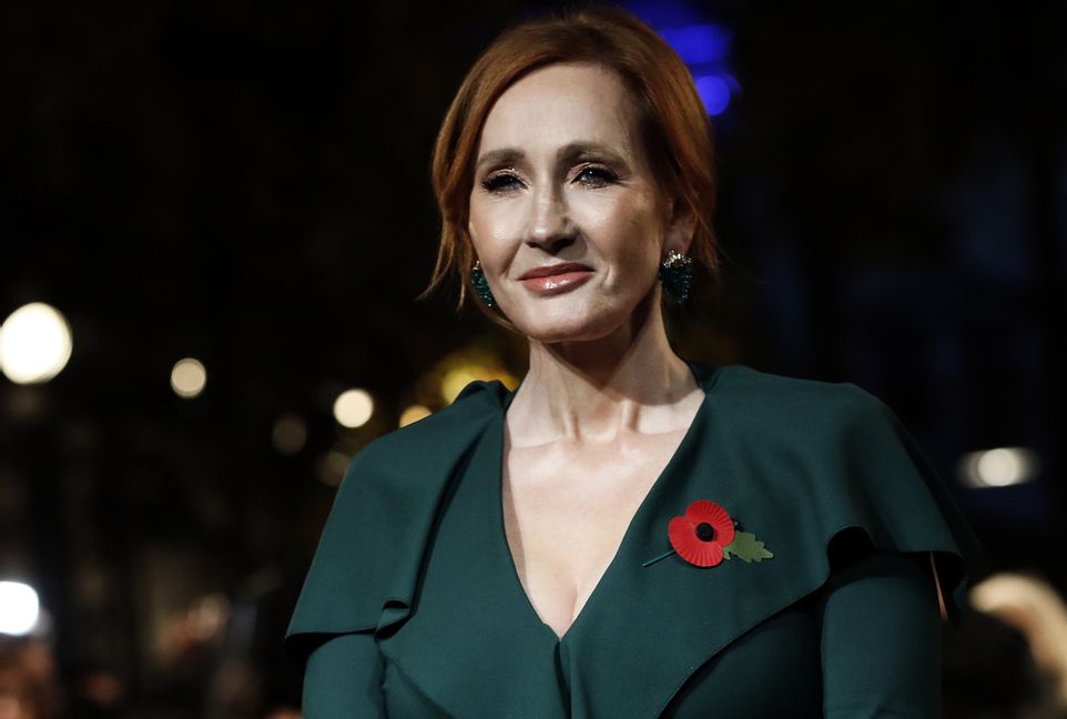 Författaren JK Rowlings "Potter"-universum är värt sin vikt i guld. Arkivbild.  Christophe Ena/AP/TT