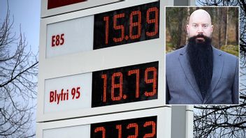 De höga bränslepriserna är en klassfråga enligt dagens debattör Rickard Dahlin. Foto: Janerik Henriksson/TT / Privat