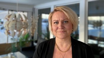 Rebecka Öhman, Kronofogden, noterar att det blir allt vanligare att människor får låna mer än deras inkomster räcker till. Foto: Privat