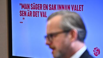 Damberg verkar tro att folk glömt vad han och resten av regeringen gjorde före valet och att de nu kan återkomma med rent samvete och förlåtna. Foto: Claudio Bresciani/TT 