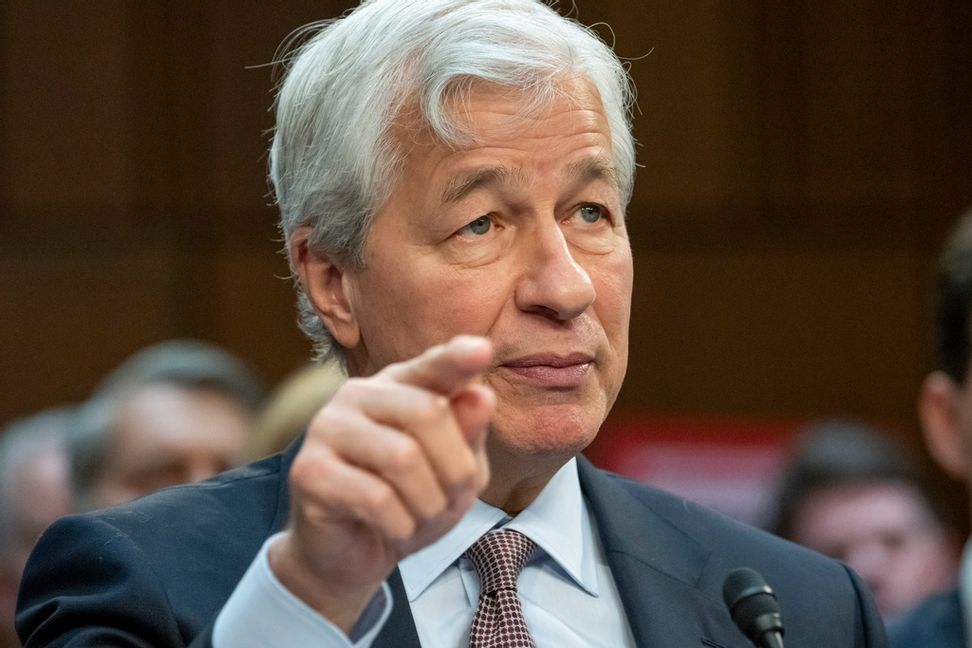 Storbanken JP Morgan Chase & CO, med vd Jamie Dimon, rapporterar delårssiffror. Arkivbild. Foto: Alex Brandon AP/TT