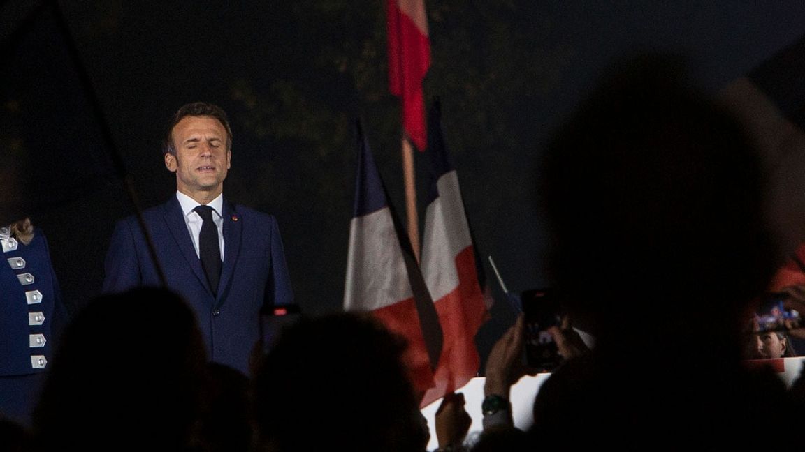Emmanuel Macron efter söndagens valseger i Frankrike. Foto: Rafael Yaghobzadeh/AP/TT