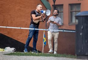 Salwan Najem och Salwan Momika står åtalade för hets mot folkgrupp efter sina ageranden under flera mycket uppmärksammade koranbränningar sommaren 2023. Arkivbild. Foto: Stefan Jerrevång/TT