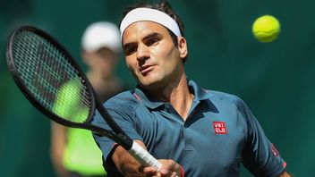 Roger Federer har chansen att vinna Wimbledon för nionde gången och bli historisk. Foto: Friso Gentsch.